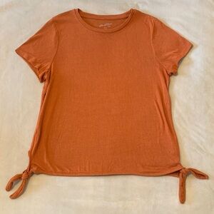 Universal Thread Size L Orange Tie-Side Tee